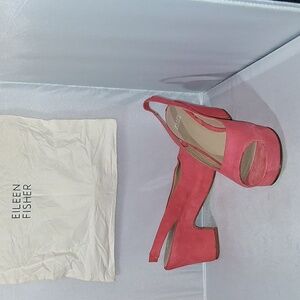 Eileen Fisher melon colored suede platform sling backs. size 10